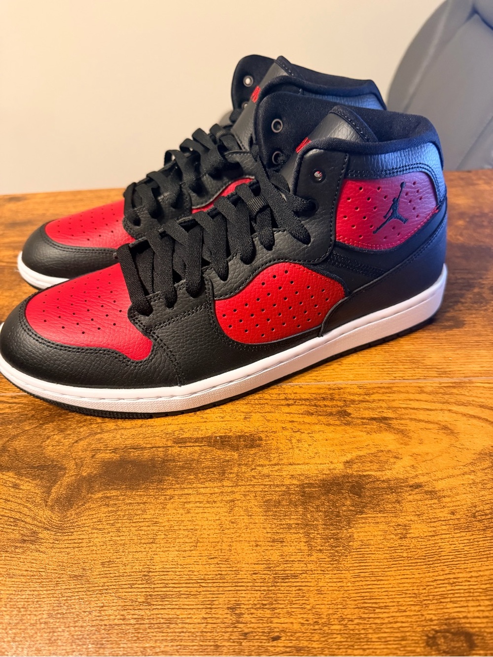 Jordan Jumpman Access Style High-Top Sneakers - Black/Red 11M